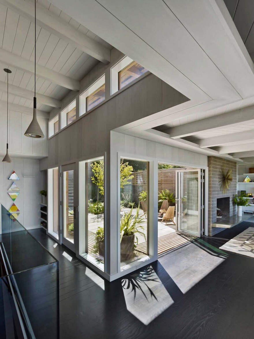Mid-Century Modern Home Renovation in Berkeley Hills, California 11