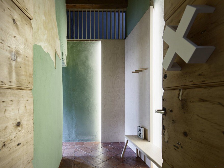 Restoration of a Small Apartment for Tourist Use, Archiplan Studio 1