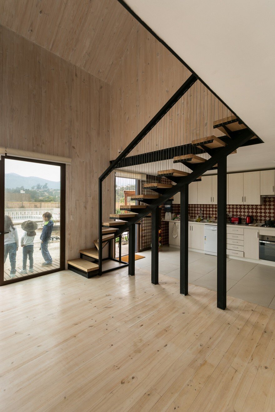 Shotgun House in Chile by Alejandro Soffia Arquitecto 3