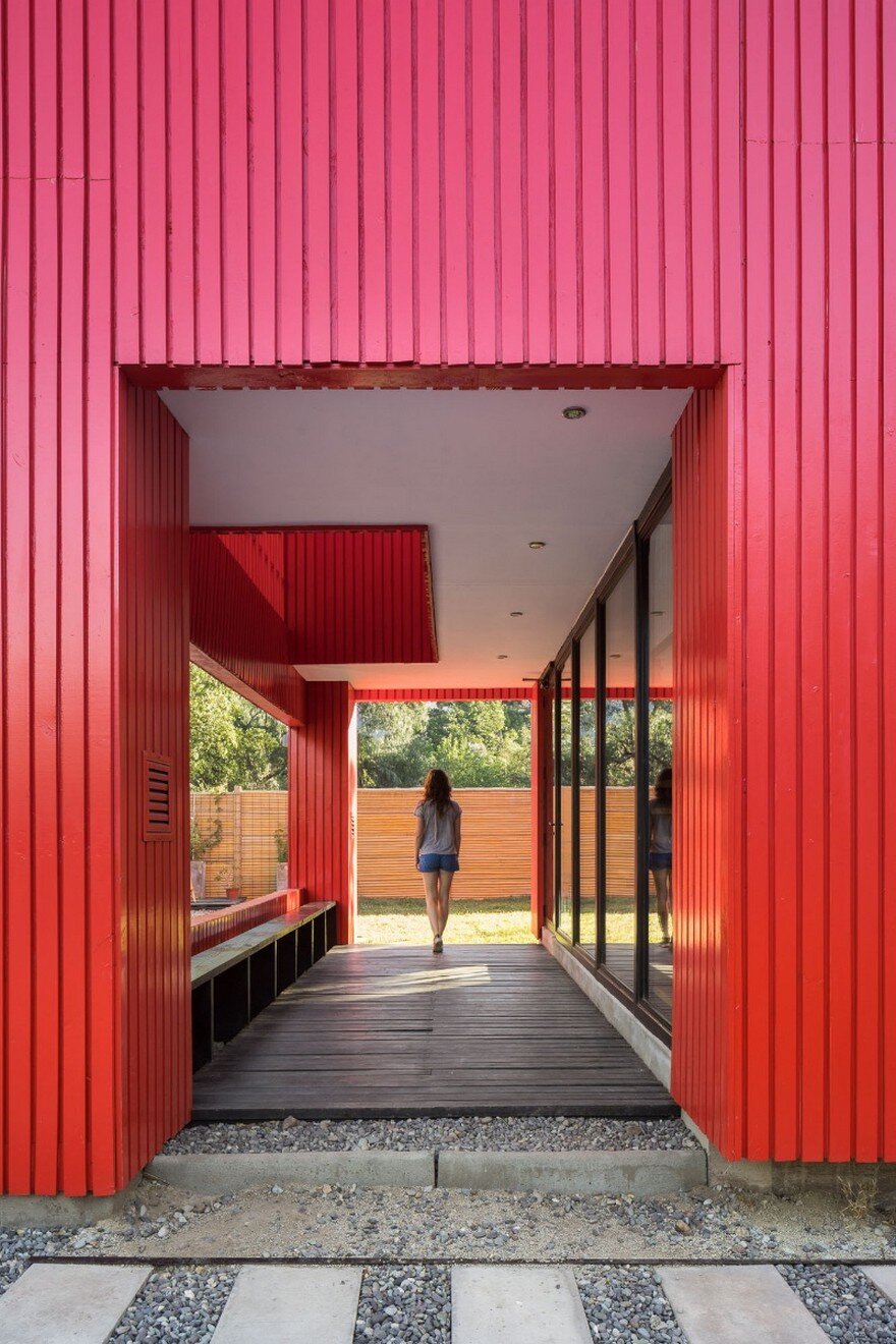Casa La Roja by Felipe Assadi Arquitectos 8