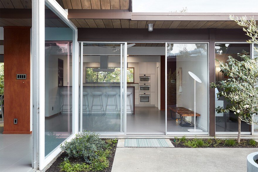 Eichler Atrium Home Remodel by Klopf Architecture in California 2