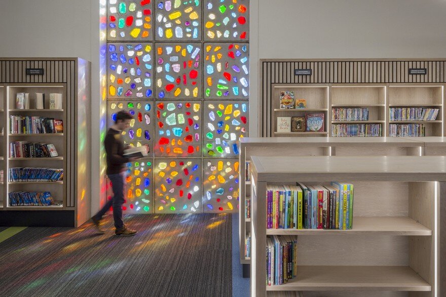 Former Dominican Church Turned into a Modern Library in Athy, Ireland 6