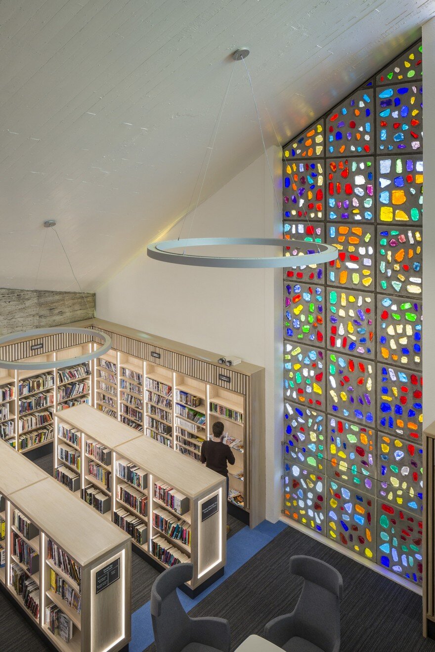 Former Dominican Church Turned into a Modern Library in Athy, Ireland 11