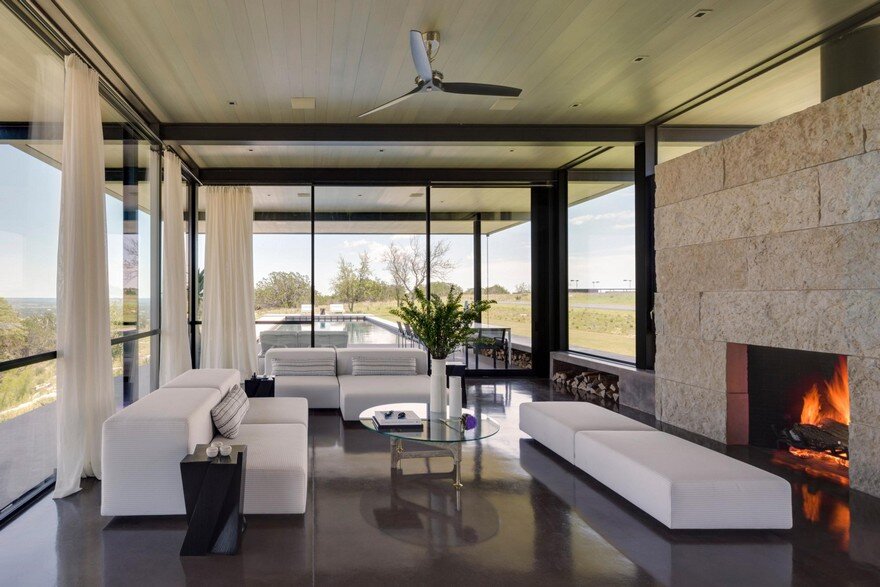 Texas Modern Ranch with Sophisticated Finishes and a Casual Elegance 10