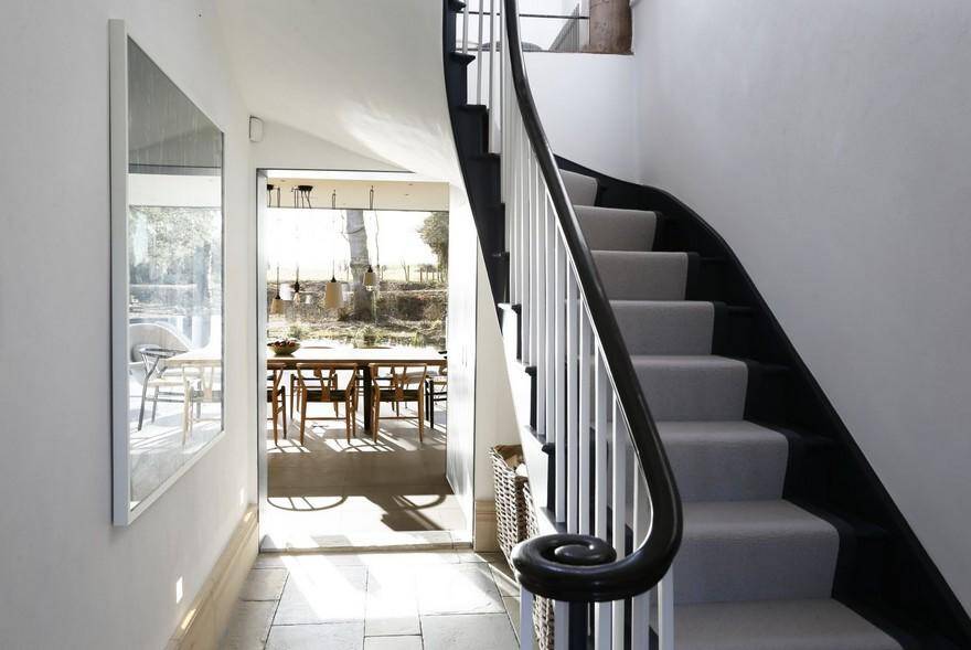 Hanley Hall: Contemporary Extension to Grade II Listed Family Home 5