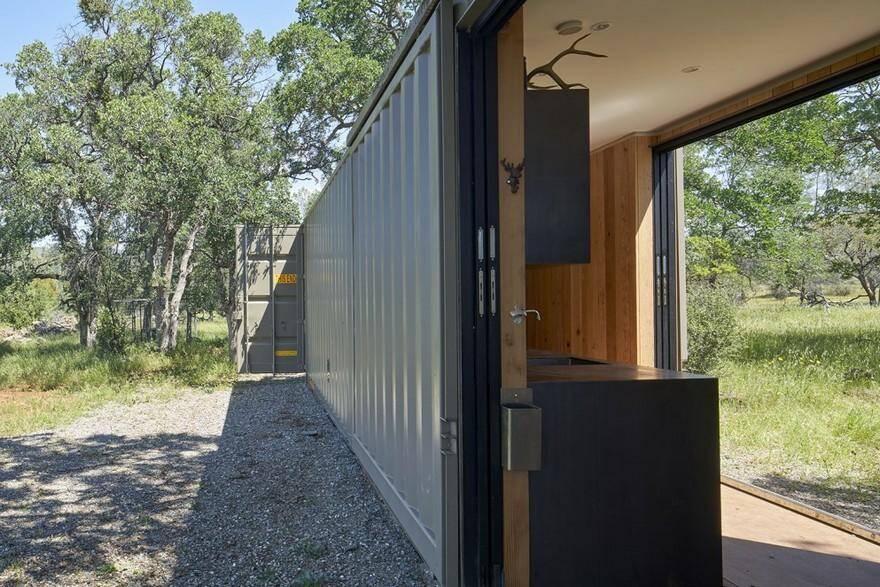 40' Highboy Shipping Container Turned into a Cozy Hunting Cabin 4