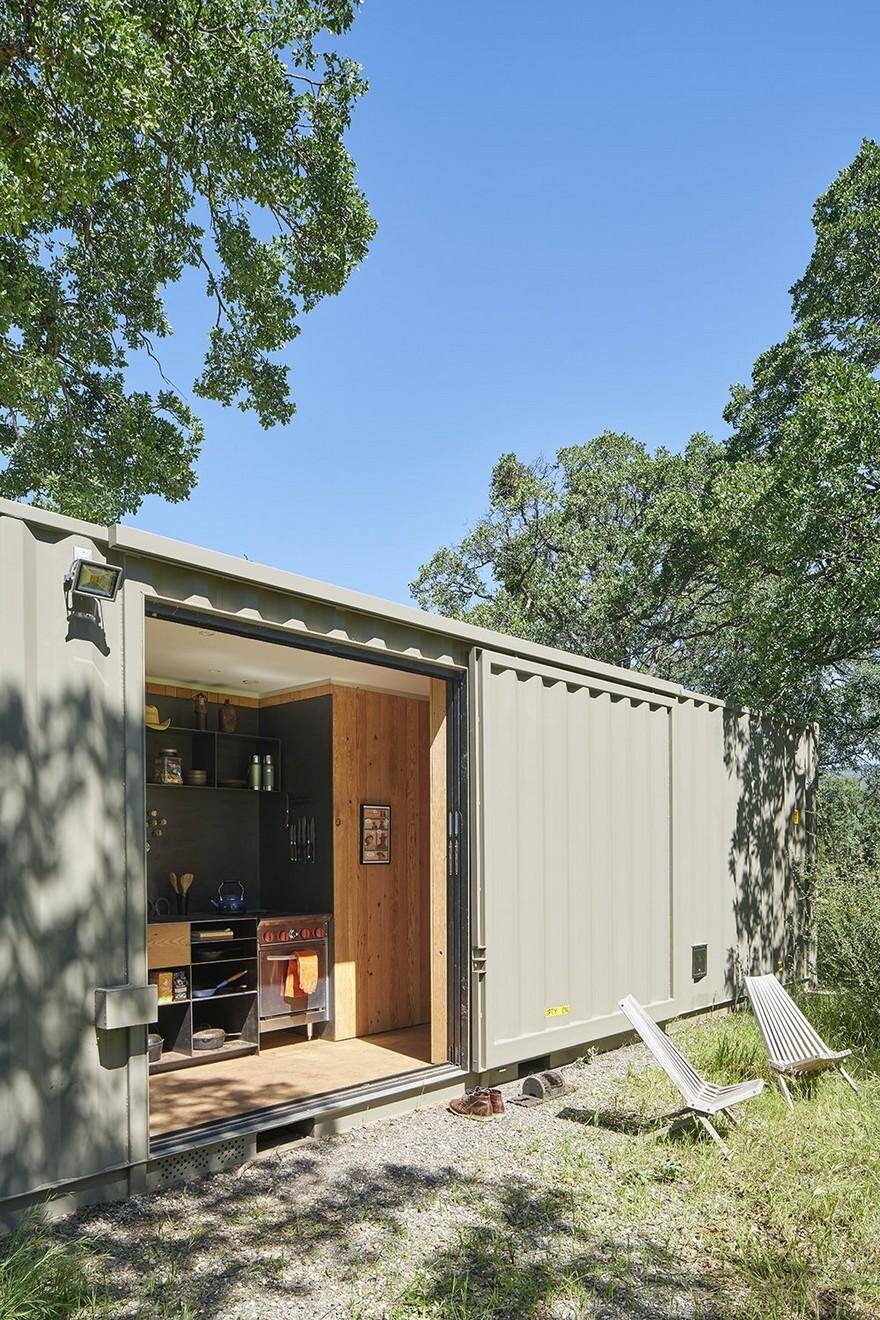 40' Highboy Shipping Container Turned into a Cozy Hunting Cabin 2