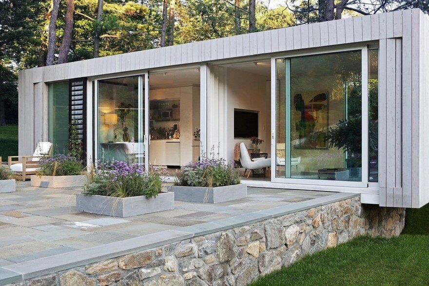 New Canaan Retreat for a Landscape Architect and Her Family 1