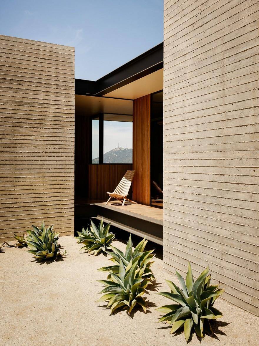 Saddle Peak House by Sant Architects 5