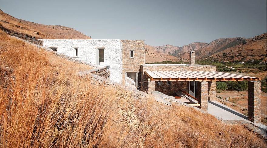 A Stone Summerhouse in Greece Developed for the Mediterranean Climate 1