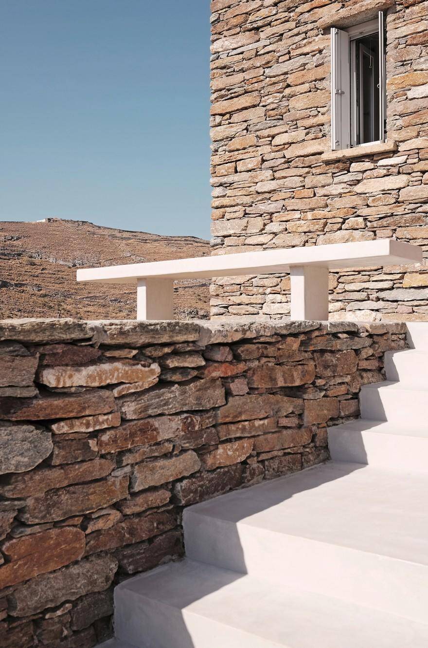 A Stone Summerhouse in Greece Developed for the Mediterranean Climate 4