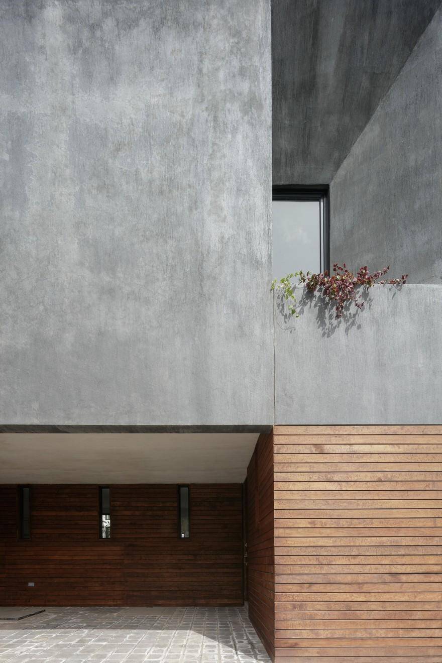 Modern Mexican Residence Juggling With Geometric Volumes and Neat Lines 1