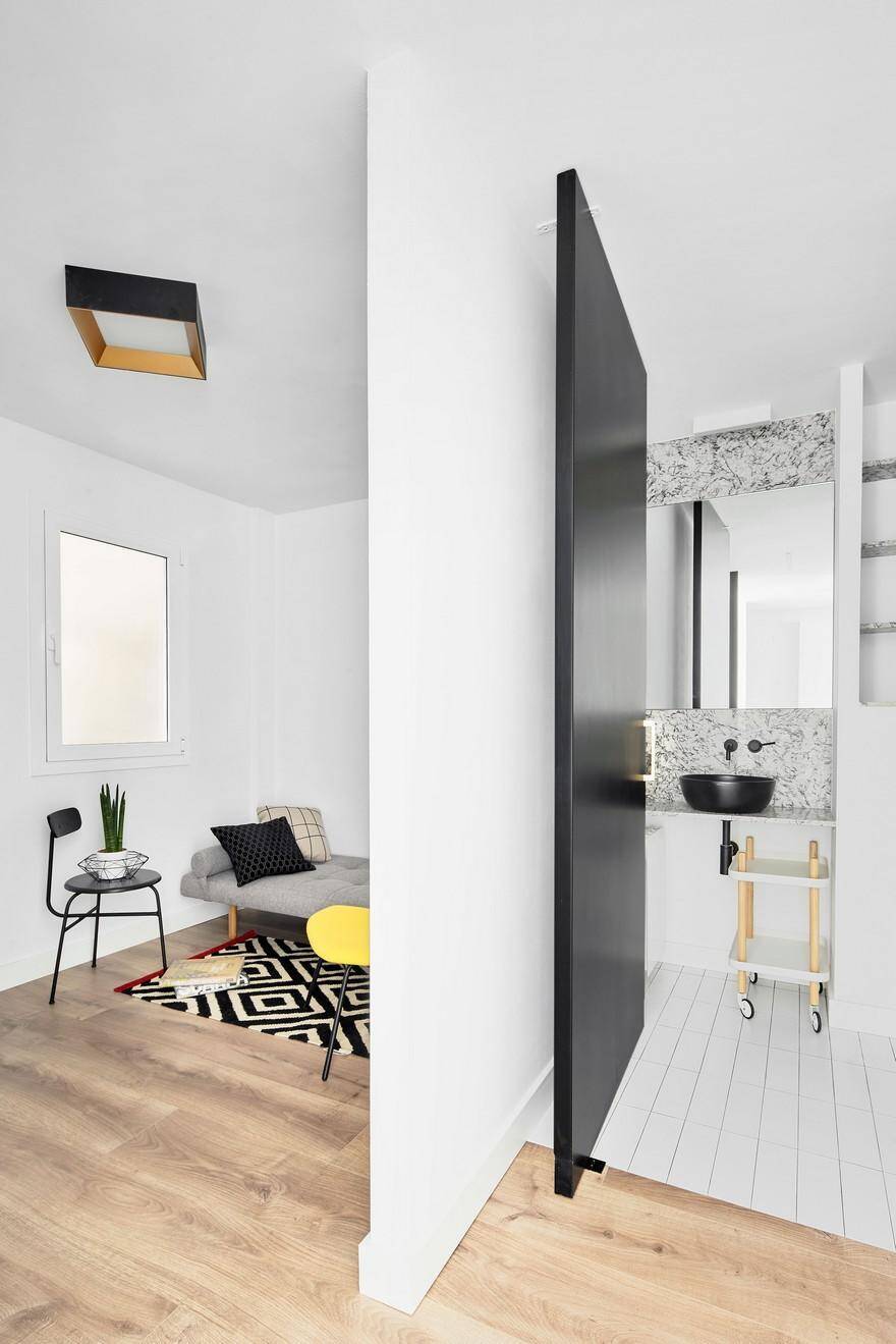 Sardenya Apartment by Raul Sanchez Architects 7