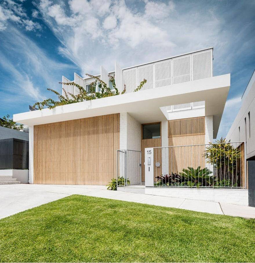 Coogee Beachside House / Madeleine Blanchfield Architects