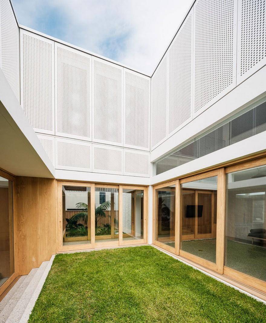 Coogee Beachside House / Madeleine Blanchfield Architects 6