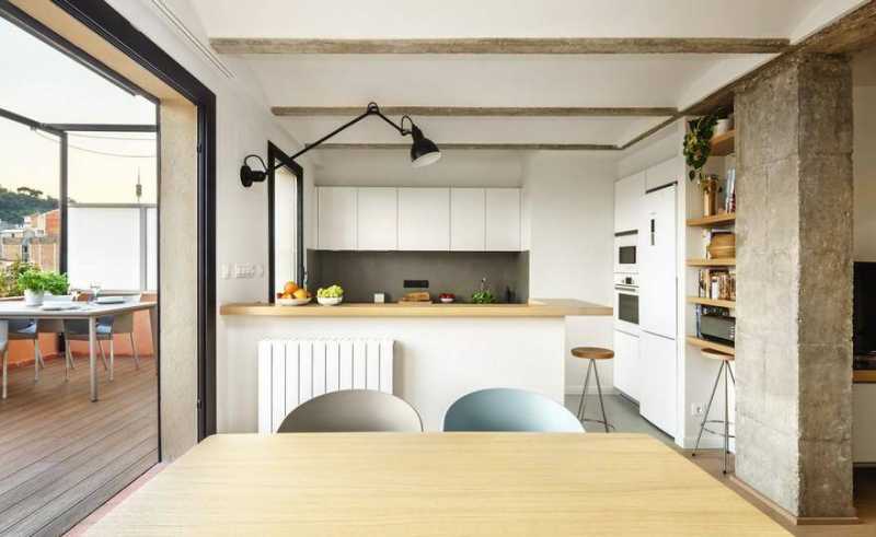 Remodelled Duplex in Vallcarca, Barcelona / Marina Sezam Studio