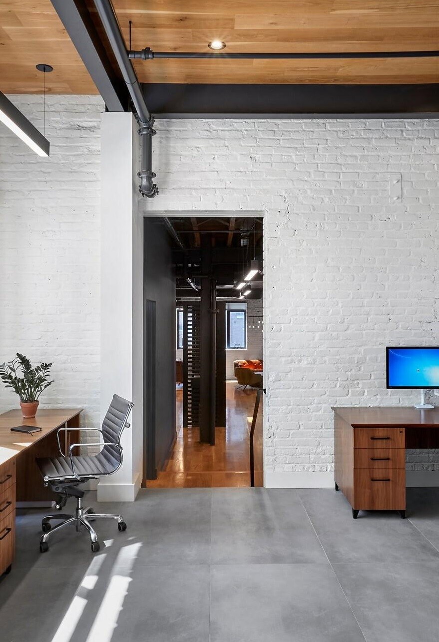Williamsburg Loft Space Transformed into an Elegant Law Office 7