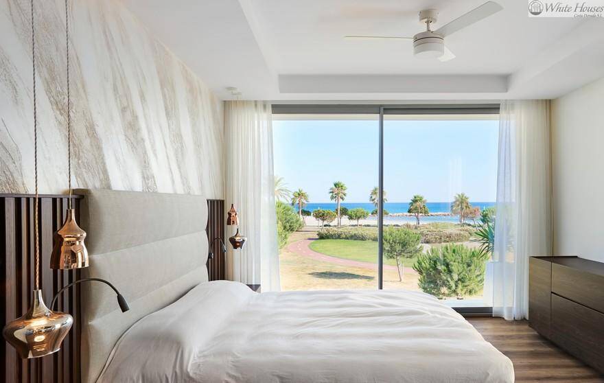 Modern Single-Family Villa with an Astonishing Sea View to the Mediterranean Sea 8