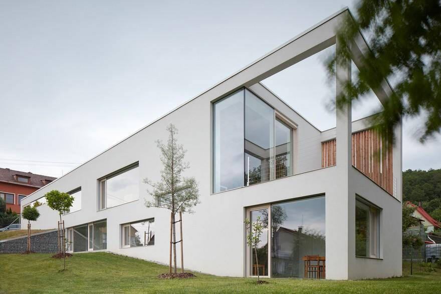 Multi-Generational Family Home by Martinka Spusta Architekti