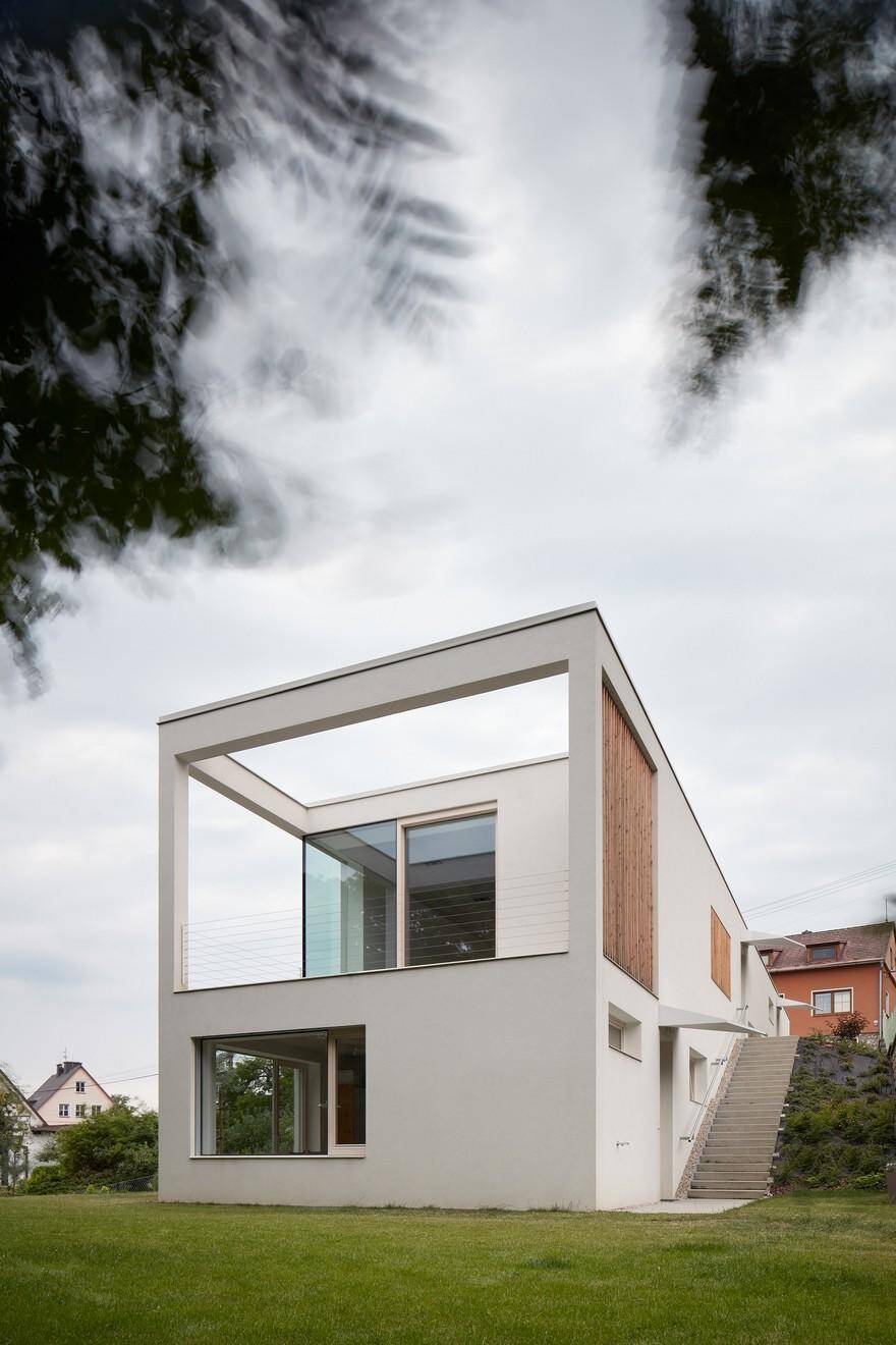 Multi-Generational Family Home by Martinka Spusta Architekti 1