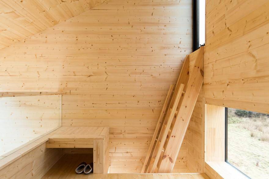 Off-Grid Tiny Cabin Inspired by Japanese Design: Bruny Island Hideaway 7