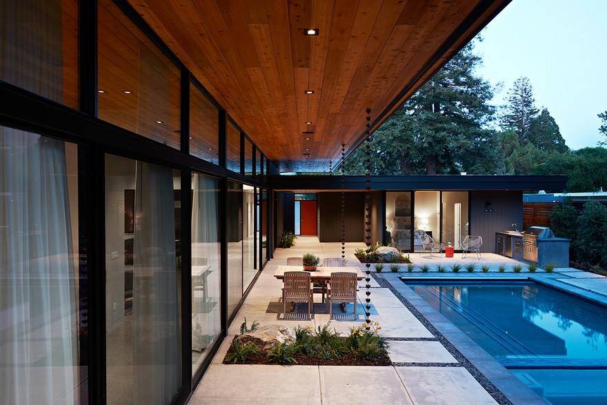 Glass Wall House by Klopf Architecture 3