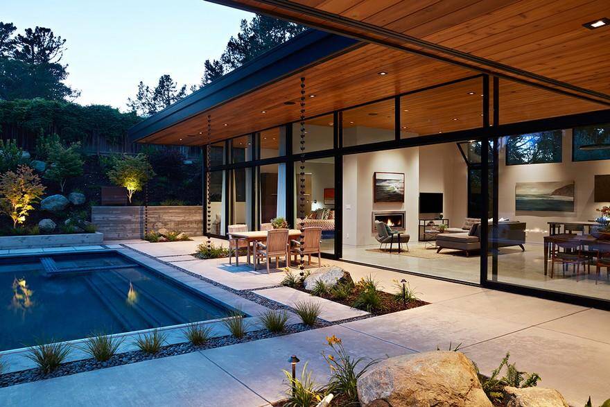 Glass Wall House by Klopf Architecture 2