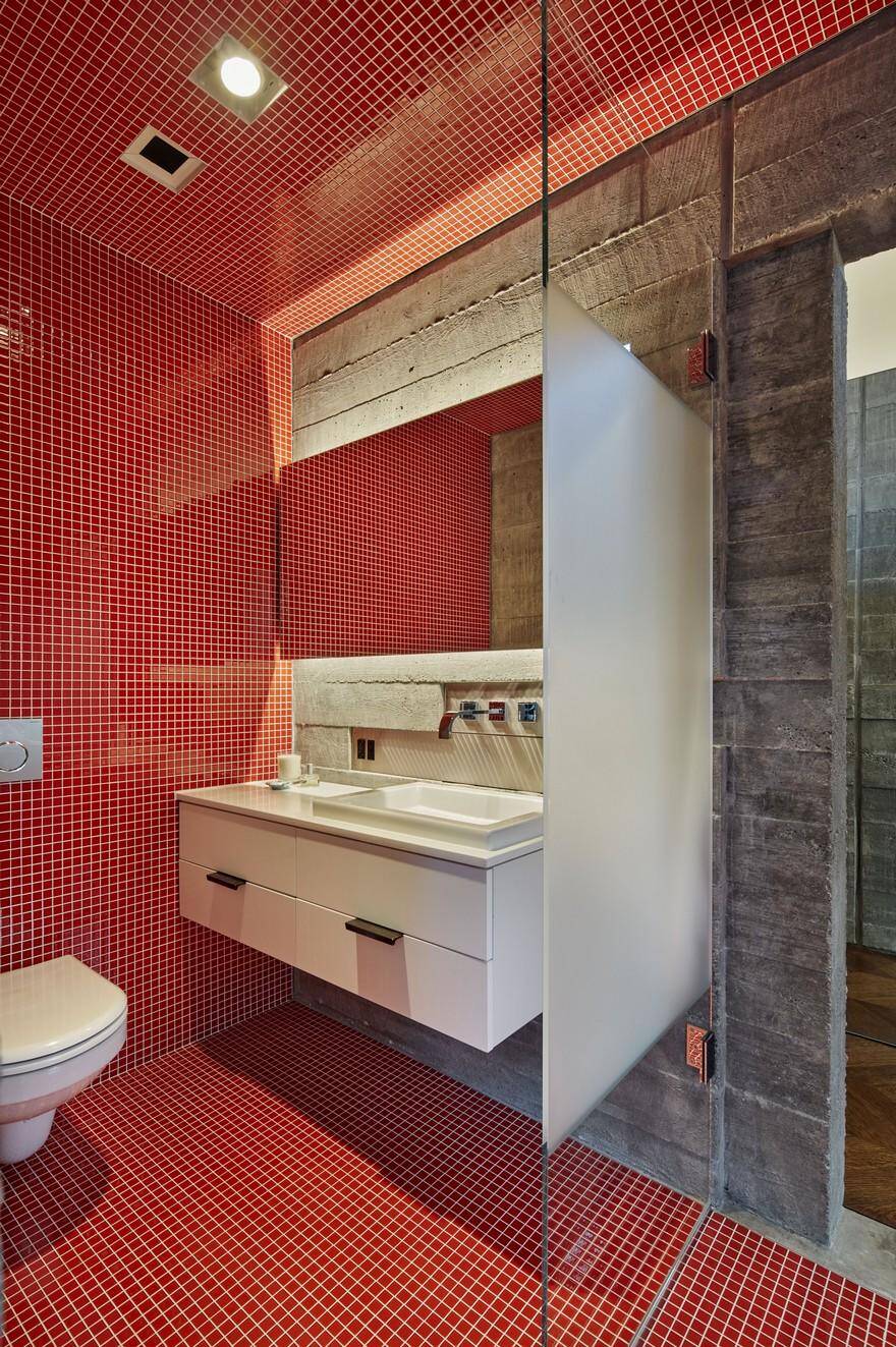 Hillcrest House by REdesign.build , bathroom