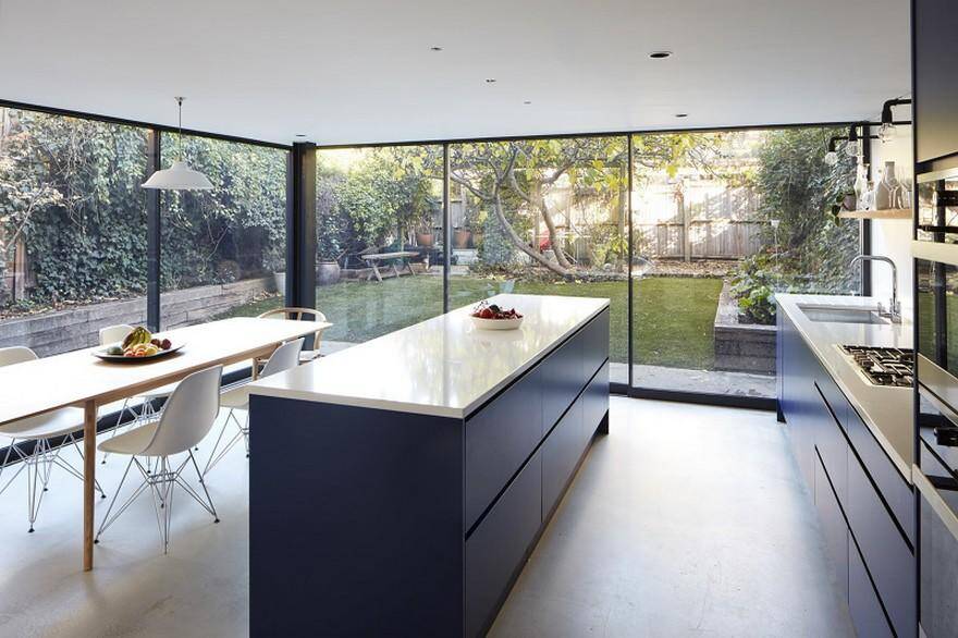Hugo Road House by Robert Rhodes Architecture + Interiors, kitchen