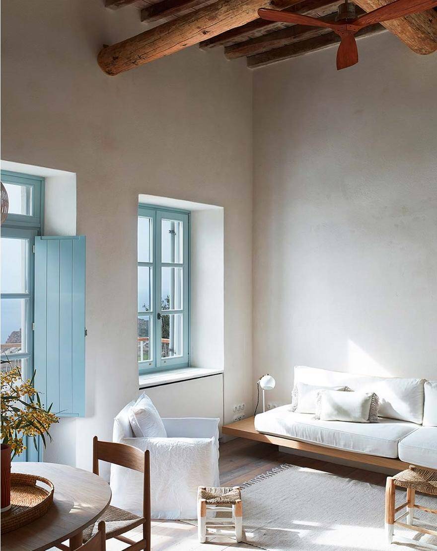 Old Greek Stone House Converted in Authentically Traditional Retreat 6