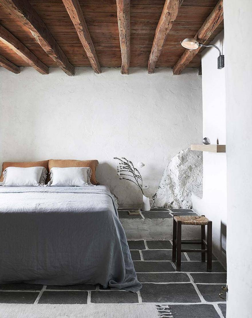 Old Greek Stone House Converted in Authentically Traditional Retreat 9