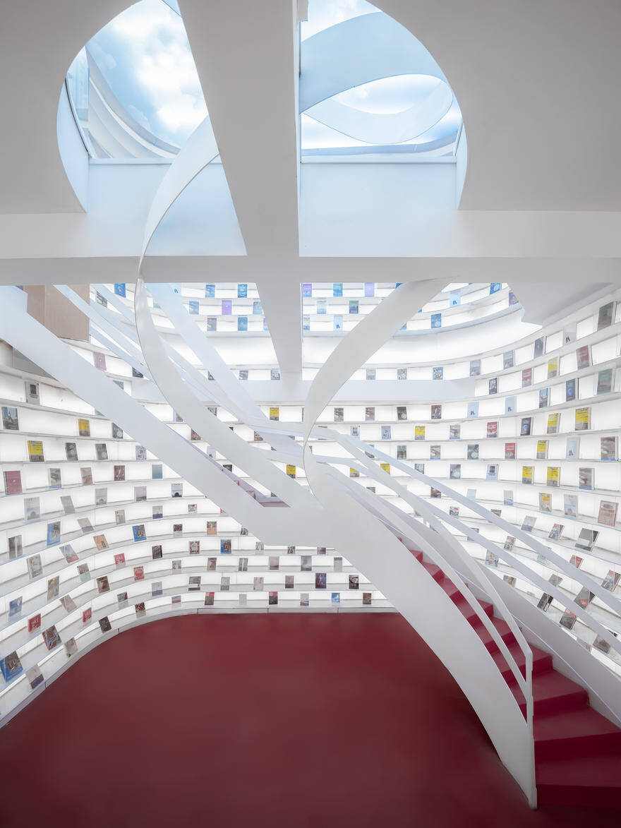 Zhongshu Bookstore Built with 300 Tons of Steel and 30,000 Meters of Light Strips 10