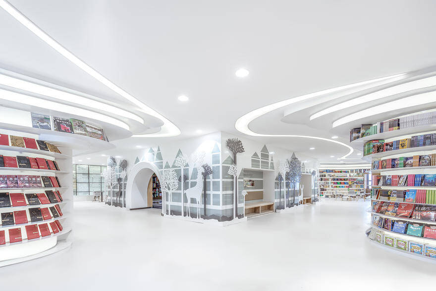 Zhongshu Bookstore Built with 300 Tons of Steel and 30,000 Meters of Light Strips