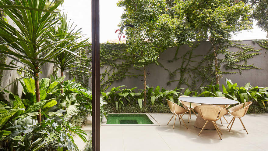 Box House in São Paulo Designed for a Young Architect 2