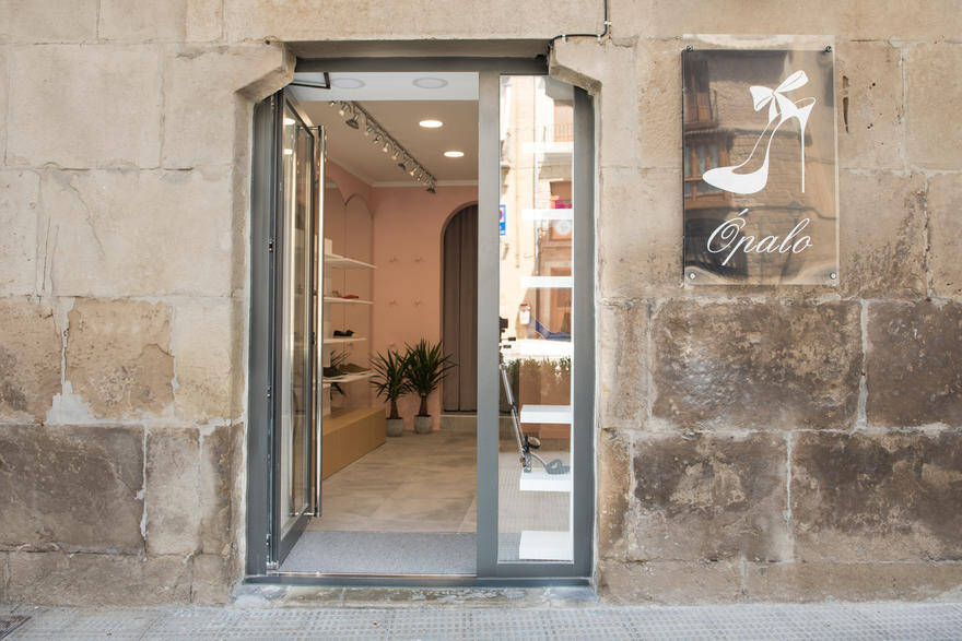 OPALO Store by Alapar Studio: A Fresh and Delicate Boutique 1
