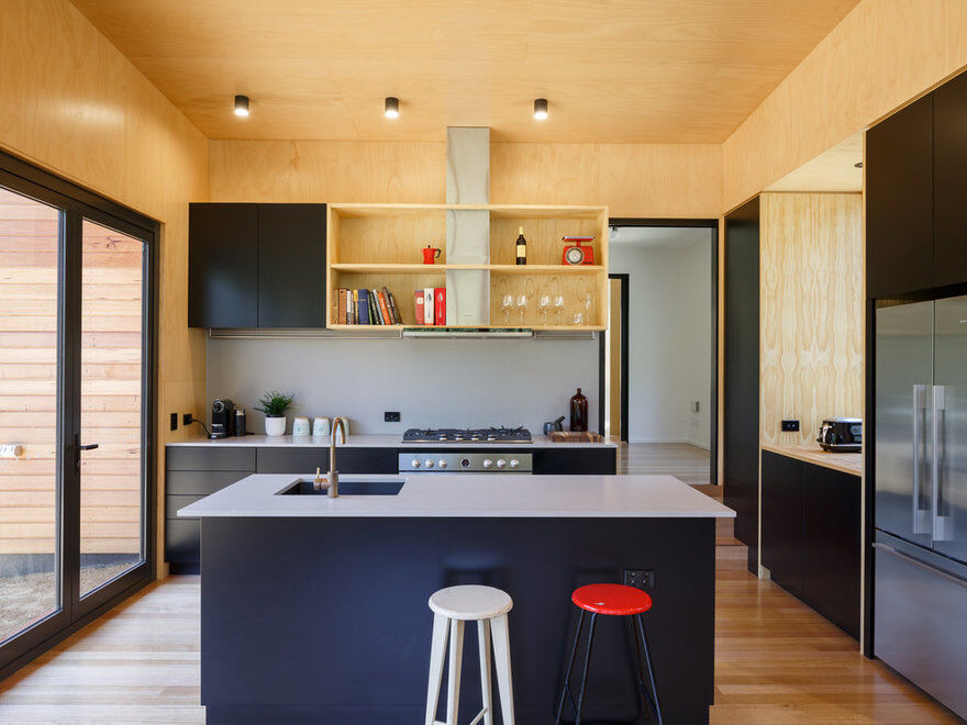 Sherwood Hill House, Maguire + Devine Architects 6