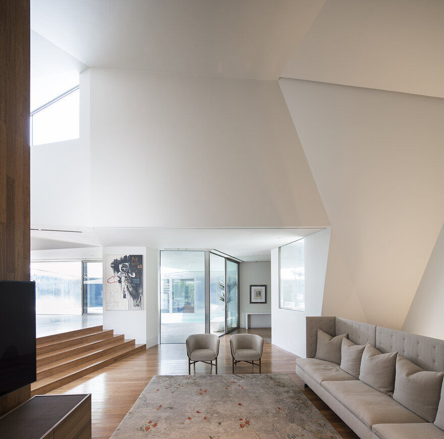Origami Rock House , AGi Architects 4