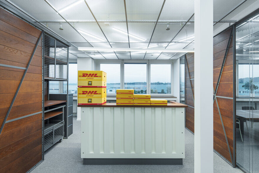 Redesign of Office Spaces - DHL Supply Chain Jažlovice 2