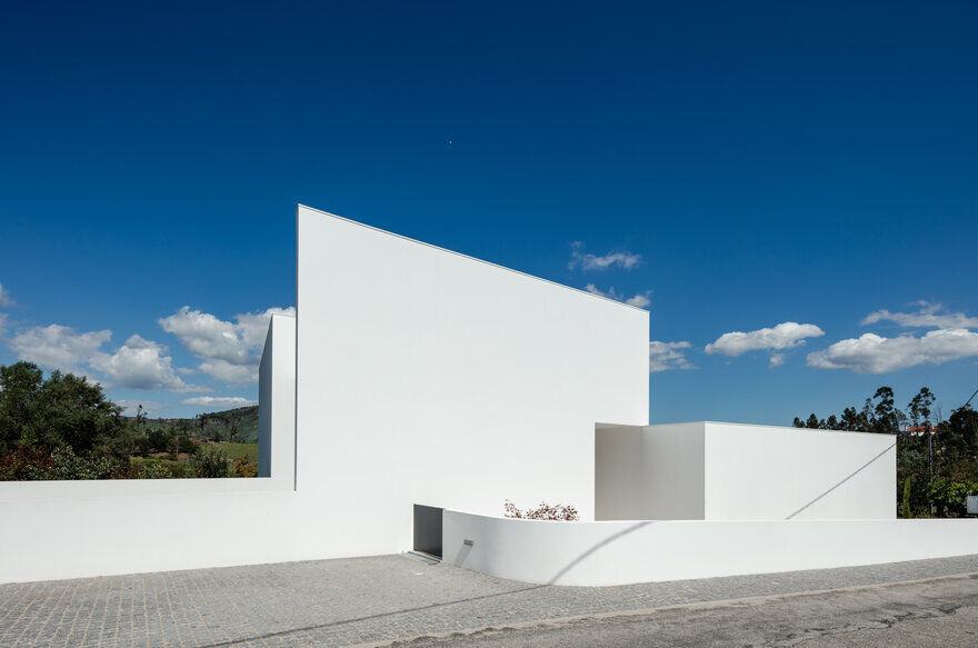 Gafarim House A Northern Monolith by Tiago do Vale Arquitectos