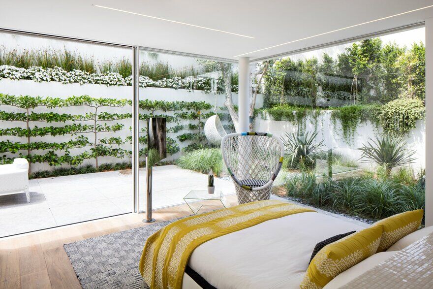 bedroom, contemporary architecture, interior design, Pitsou Kedem Architects