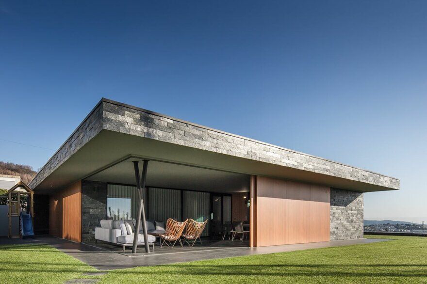 V-Shaped Concrete House in Braga With Extensive City Views 1