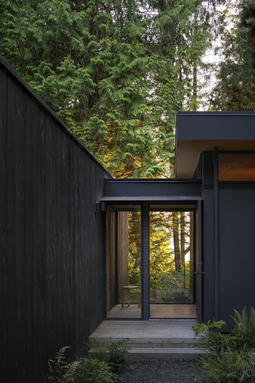 indoor outdoor family retreat Wittman Estes Architecture + Landscape