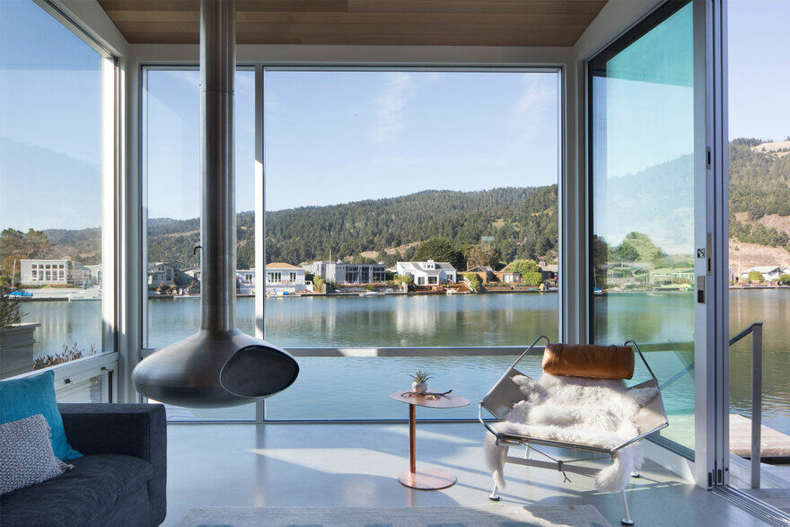 Lagoon Weekend Residence in Marin County, California