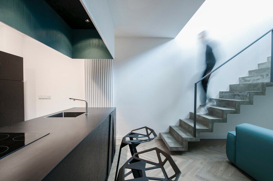 Minimalist Duplex Loft by Theza Architects 5