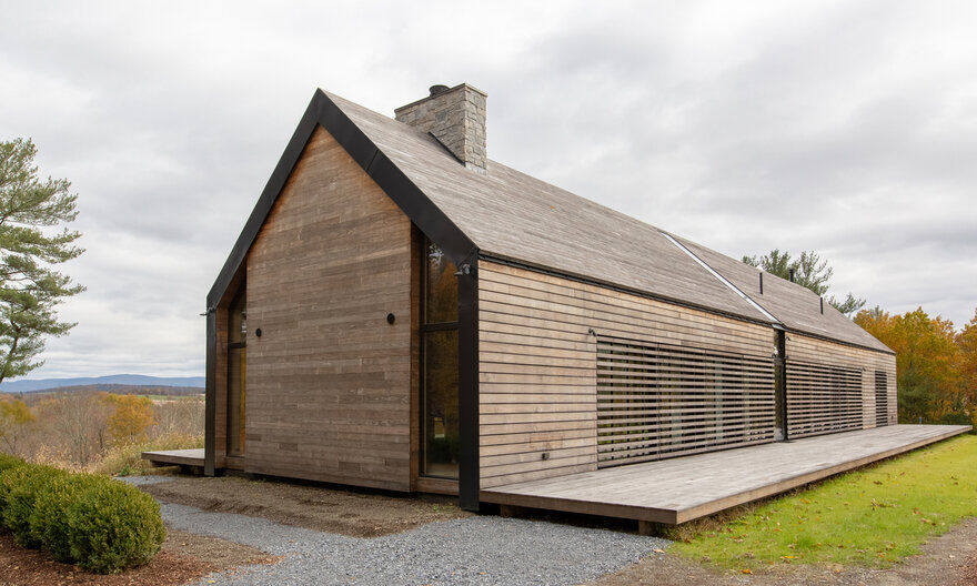 Silvernails House Inspired by Historic Barns of the Hudson River Valley 1