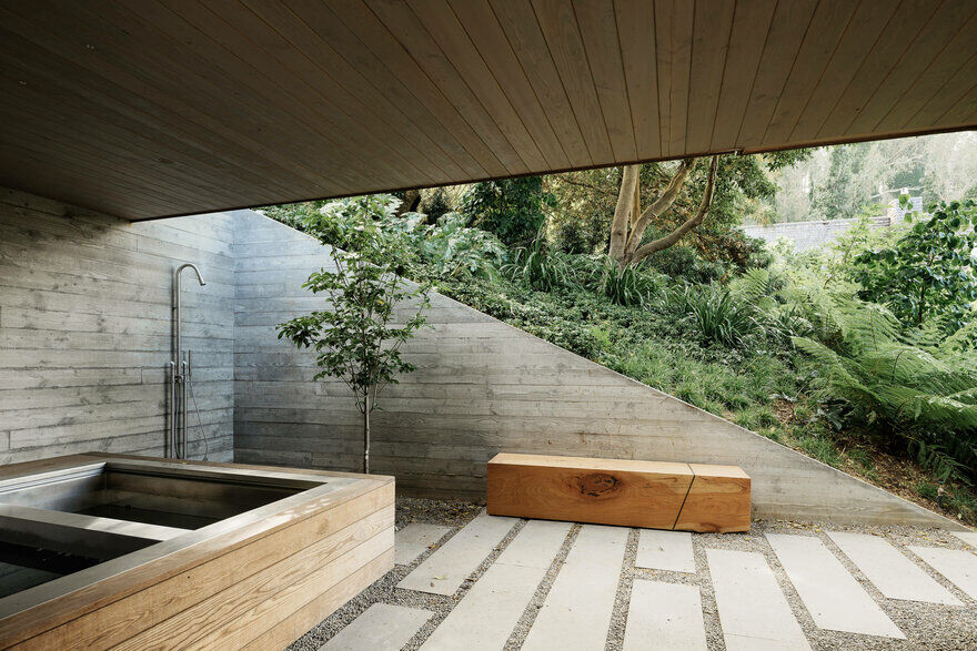 outdoor / Feldman Architecture