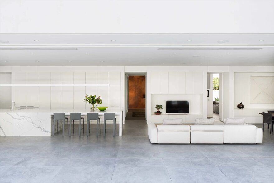 living room, Isarcis Architecture & Interiors