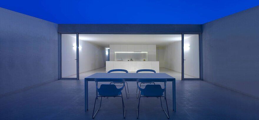 terrace / Fran Silvestre Arquitectos
