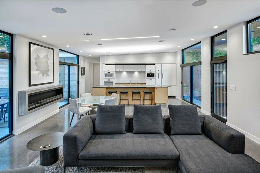 living room / Neumann Monson Architects