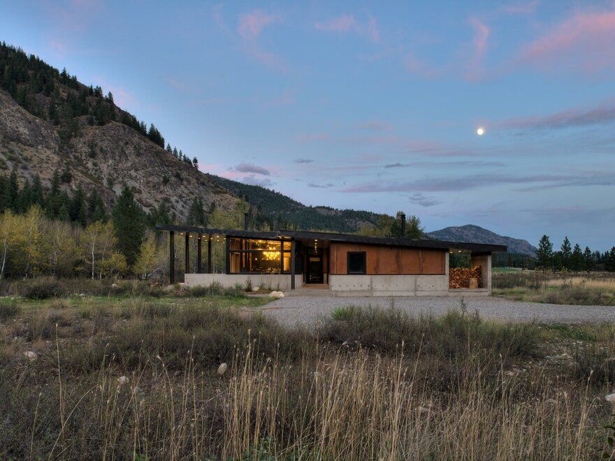 The Ranchero - Mazama Modern Cabin / CAST Architecture